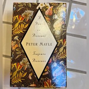 Like New Peter Mayle gift book set.
